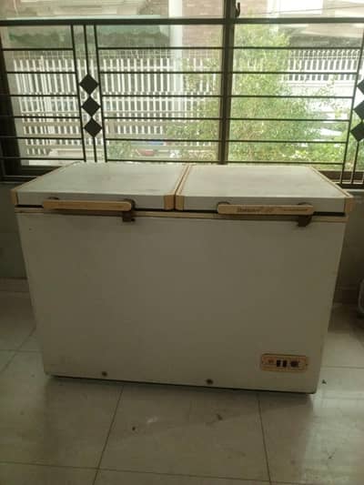 frizer for sale good condition