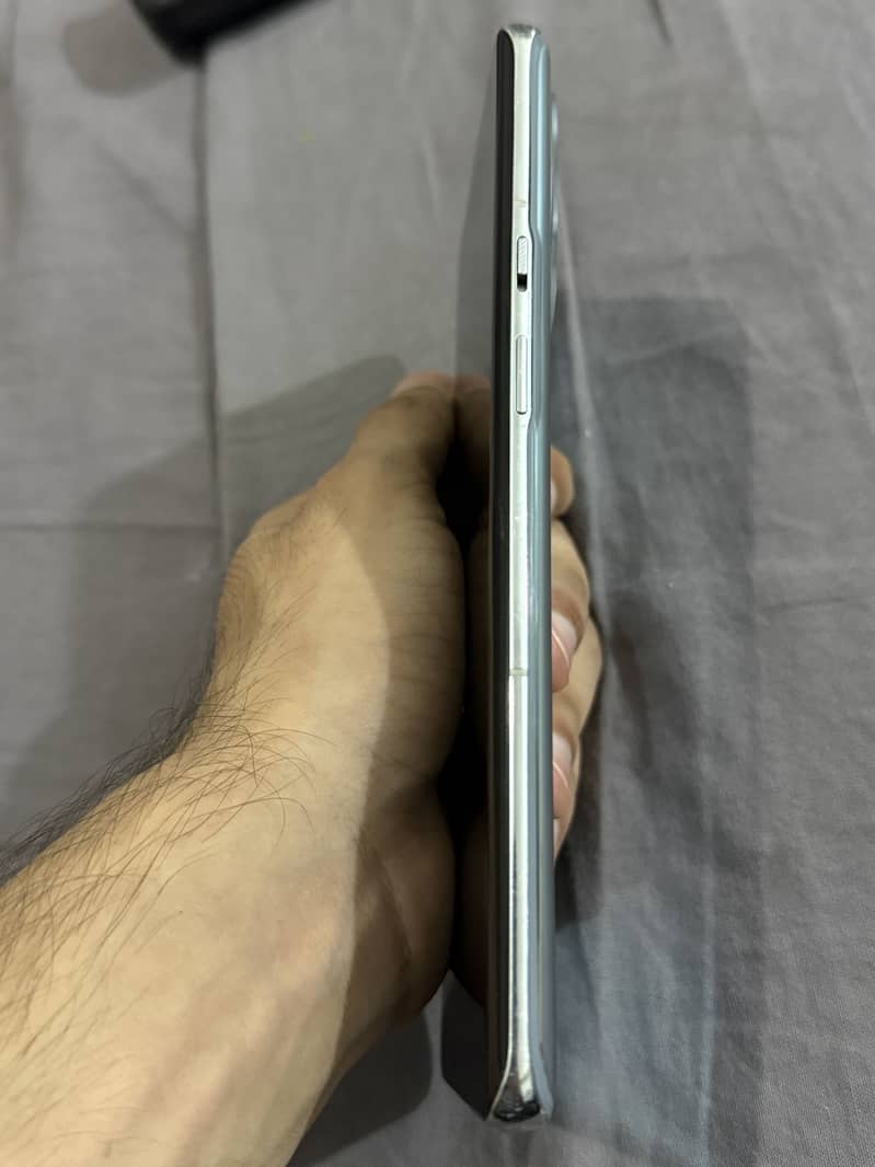 One Plus 9 Pro 3