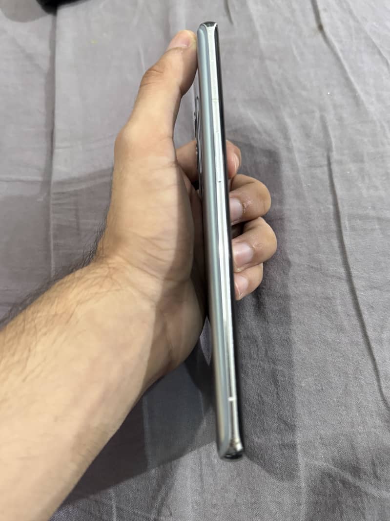 One Plus 9 Pro 8
