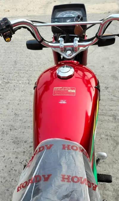 Honda CD 70 for saleCall WhatsApp 03213948837