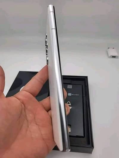 Samsung Mobile S22 Ultra 12 256.