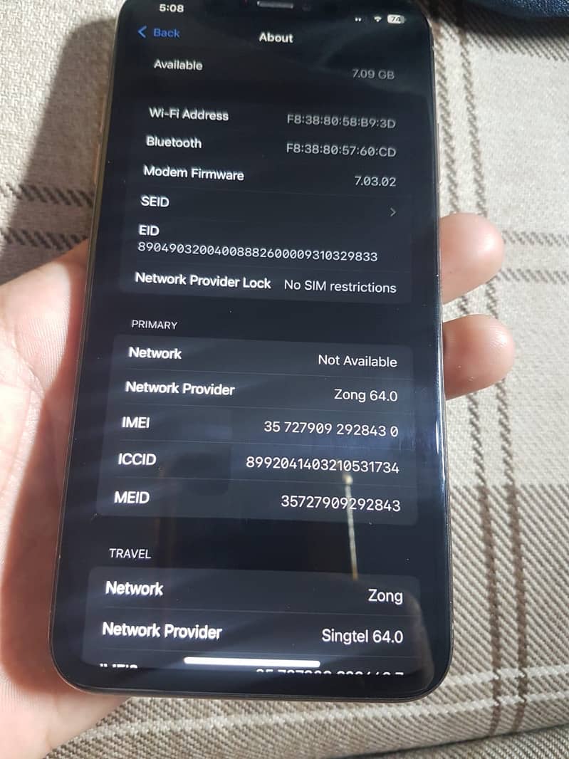 Apple iPhone XS Max 6
