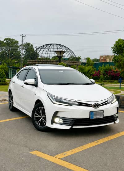 Toyota Altis Grande 2019