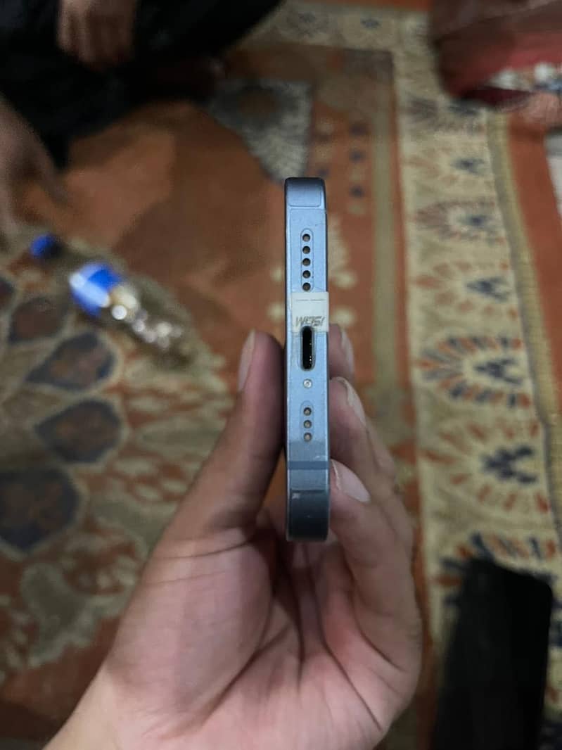 Apple iPhone 14 5