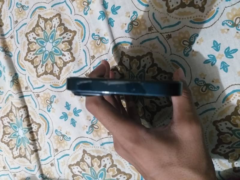 Iphone 14 3