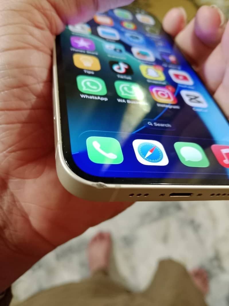 Apple iPhone 14 5