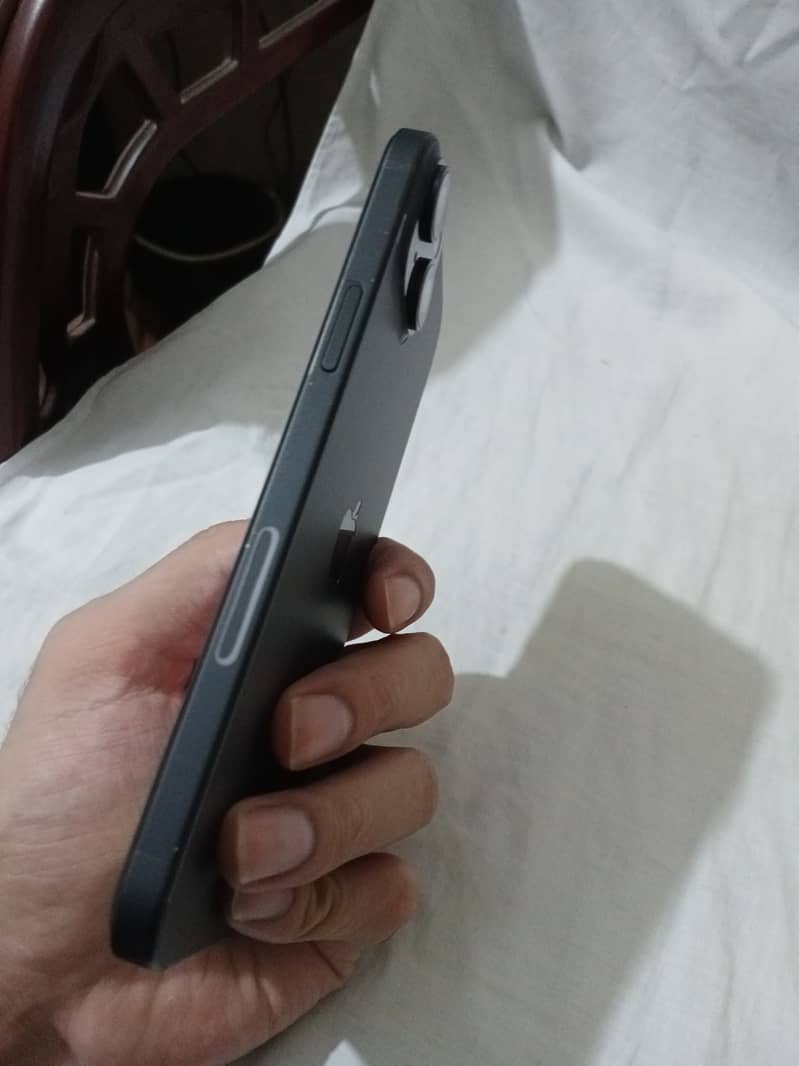 Apple iPhone 15 plus 1