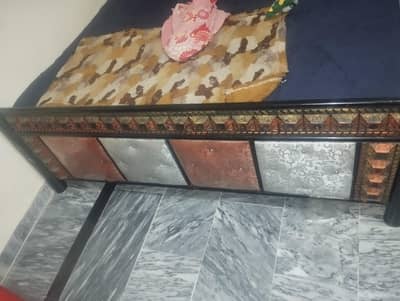 bed .