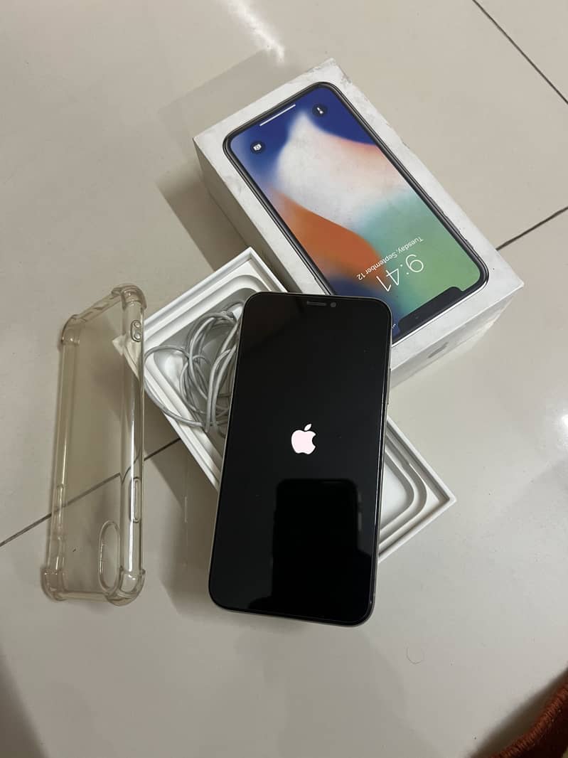 Apple iPhone X 1