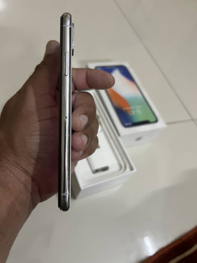 Apple iPhone X 2