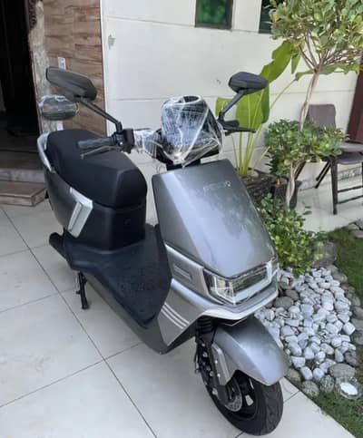 Scotty Revoo electric. O3224746966 my WhatsApp number
