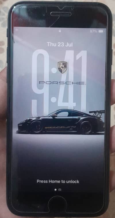 Apple iPhone SE