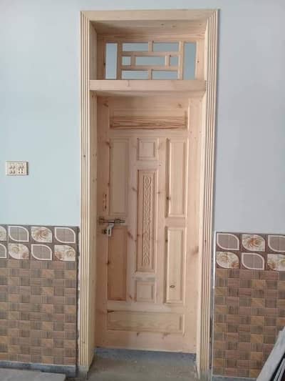 Carpenter in Faisalabad