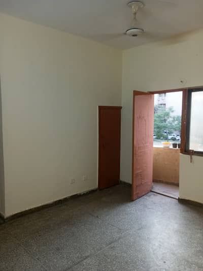 G-11/4 FGEHA E-Type 2nd Floor Flat For Rent