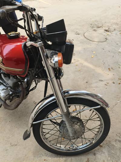 Honda 125 SE
