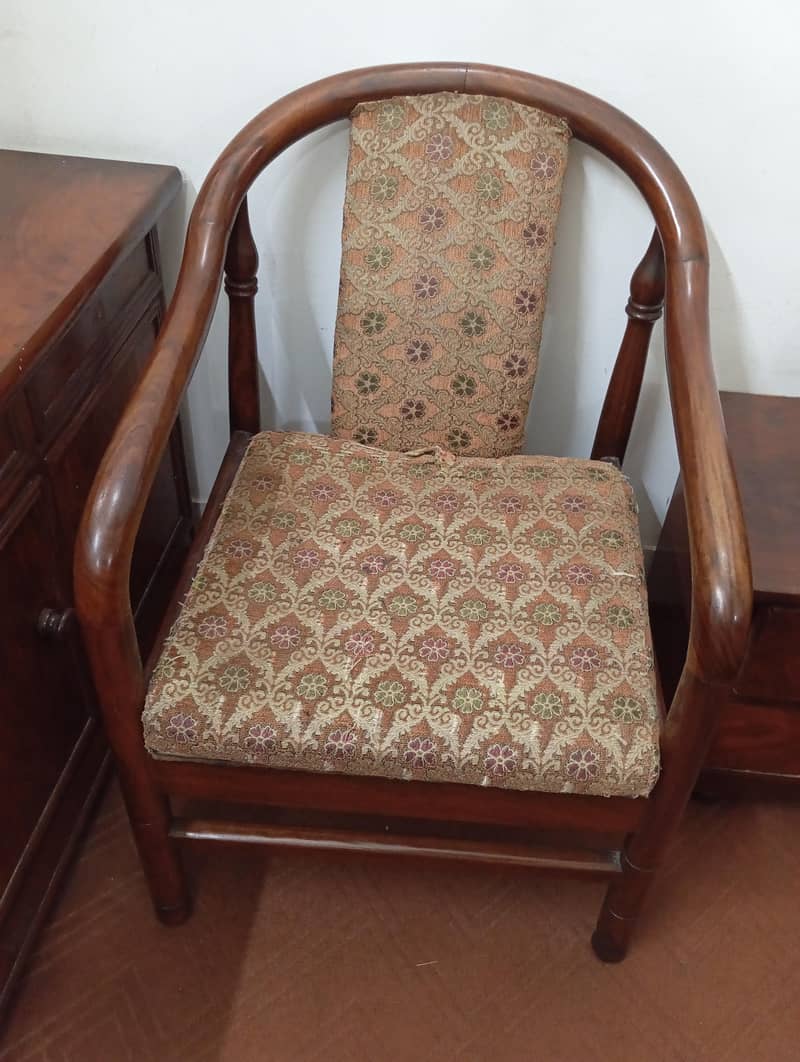 Chinese sofa set 0