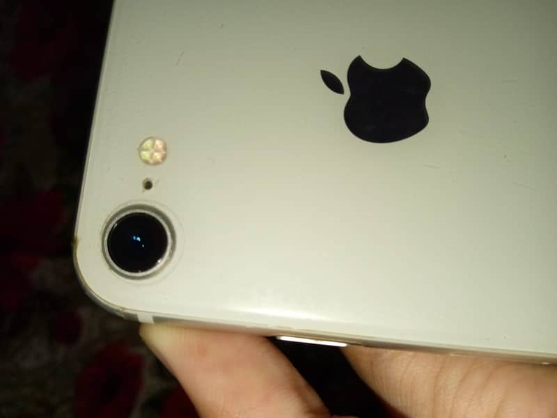 Apple iPhone 8 2