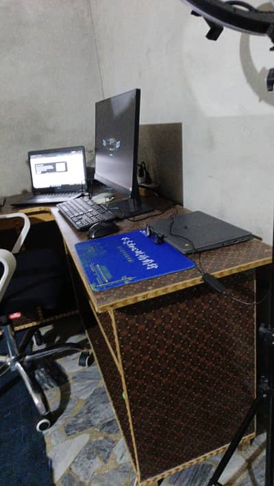 L-Shaped Wooden Office Work Table