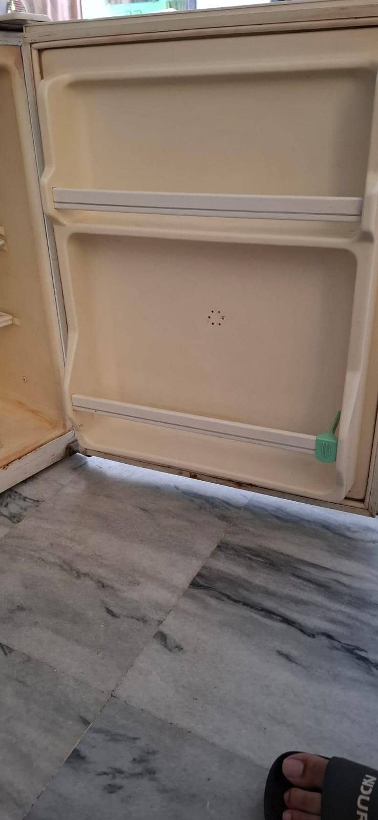 mini fridge 3