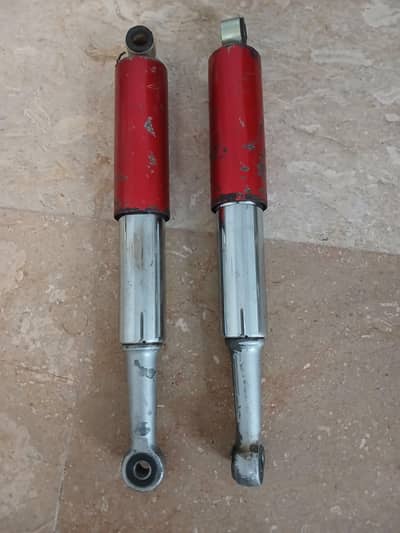 Rear shock