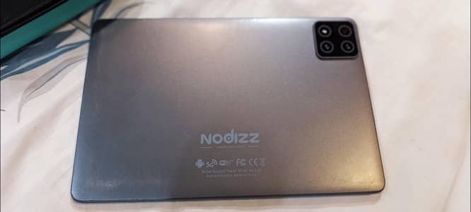 Nordis Saudia ka Tablet memory 512 and 12 gb