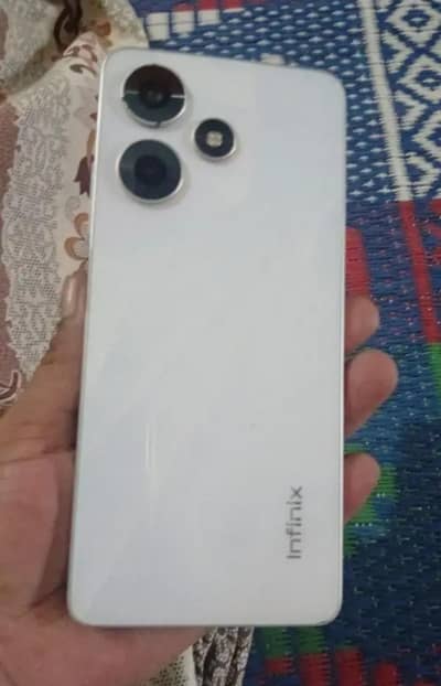 Infinix Hot 30
