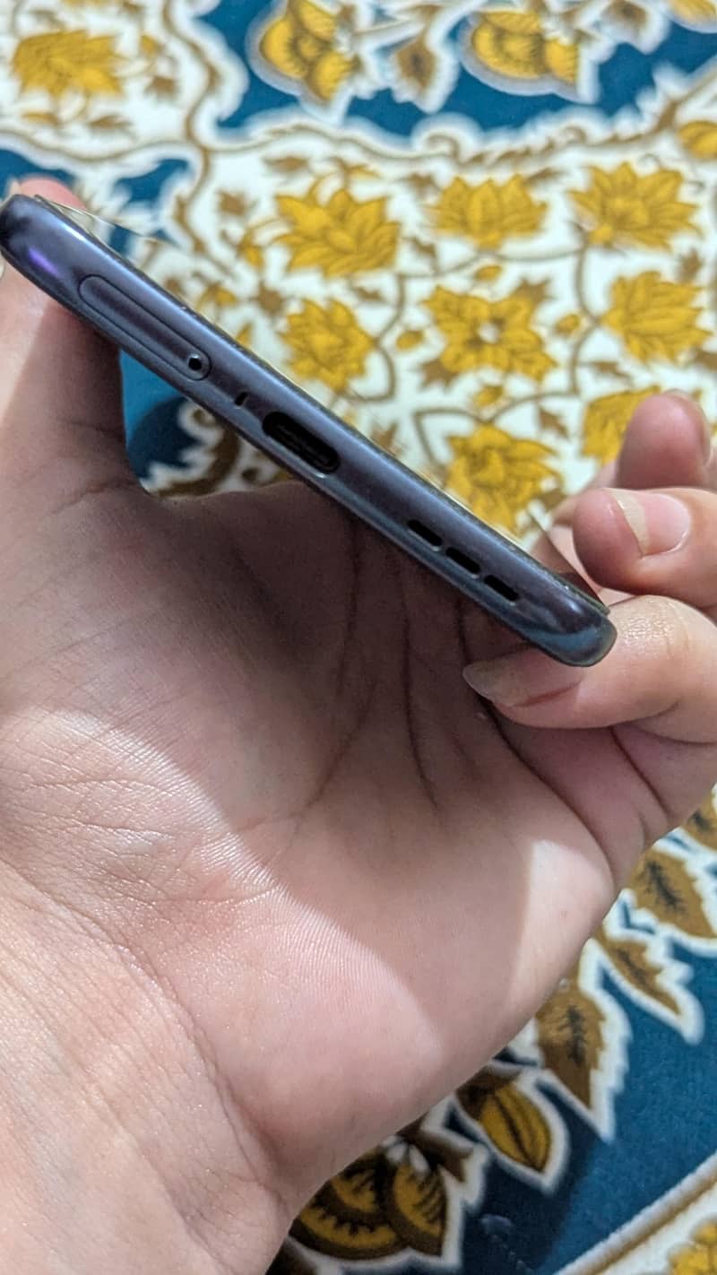 Tecno 40 spark pro plus 3