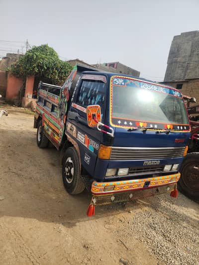 master truck 2004
