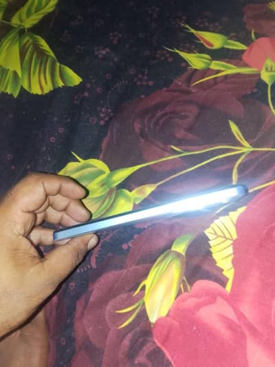 Vivo Y19s