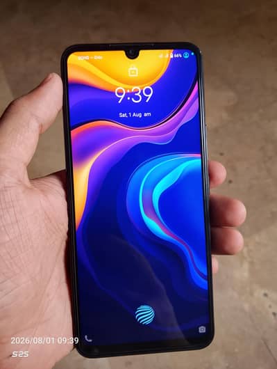 Vivo V20 SE 8/128GB Box charger Sath hai official pta approved hai
