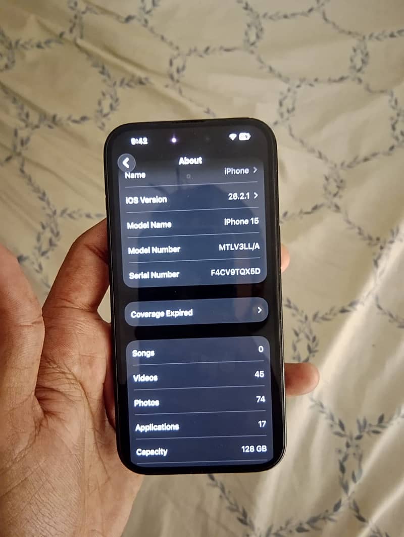 Apple iPhone 15 3