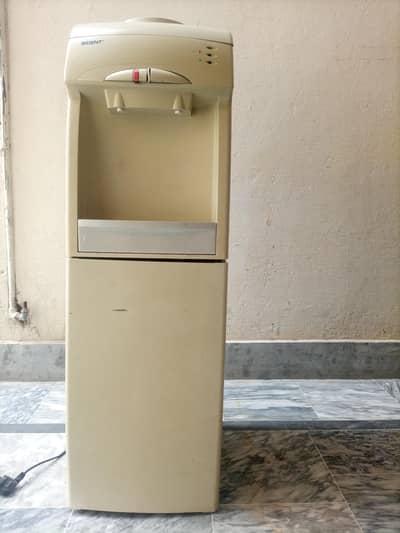 water dispenser
