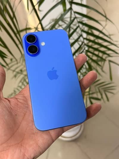 Apple iPhone 16