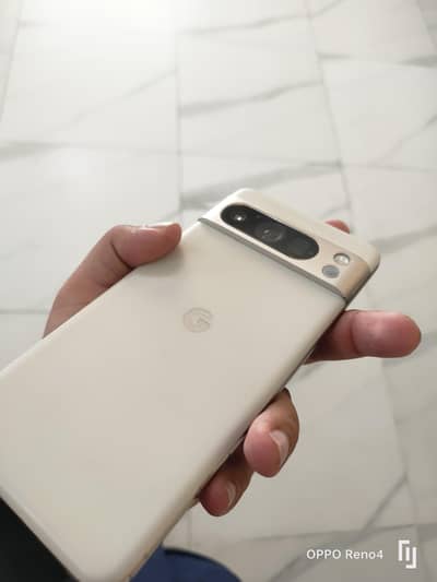 Google pixel 8 pro