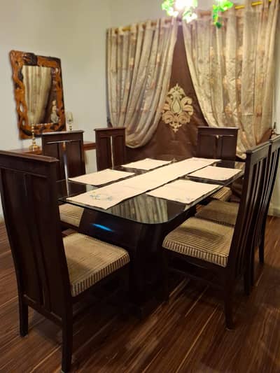 6 Seater Dinning Table