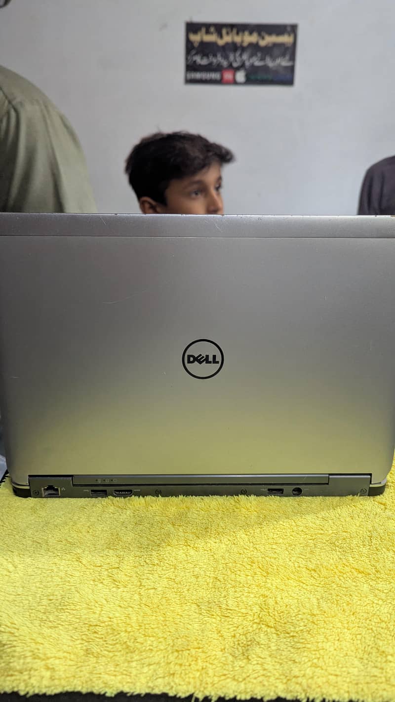 laptop 0