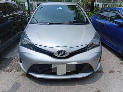 Toyota Vitz 2015