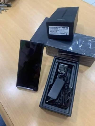 Samsung Mobile Note 10 Plus only WhatsApp 03359075409