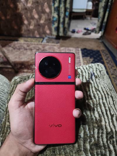 Vivo X90s