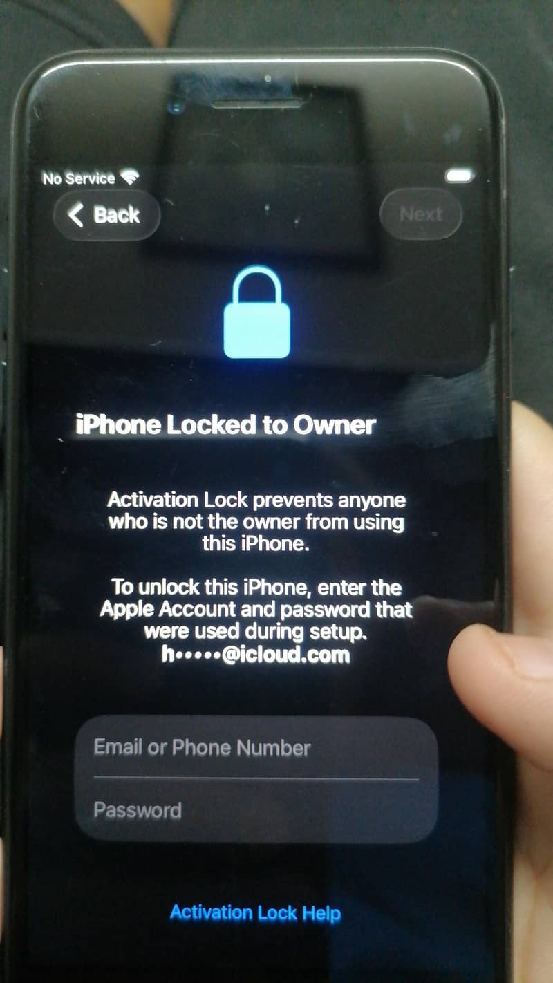 Apple iPhone Se - READ DESCRIPTION 0