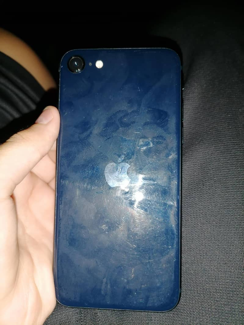 Apple iPhone Se - READ DESCRIPTION 3