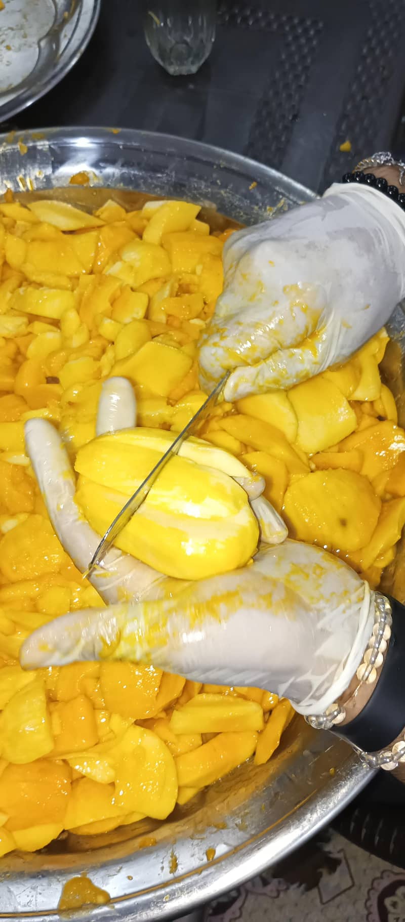 Mossmi chaunsa Mango Pulp 4