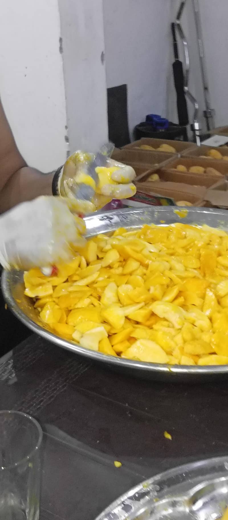 Mossmi chaunsa Mango Pulp 5