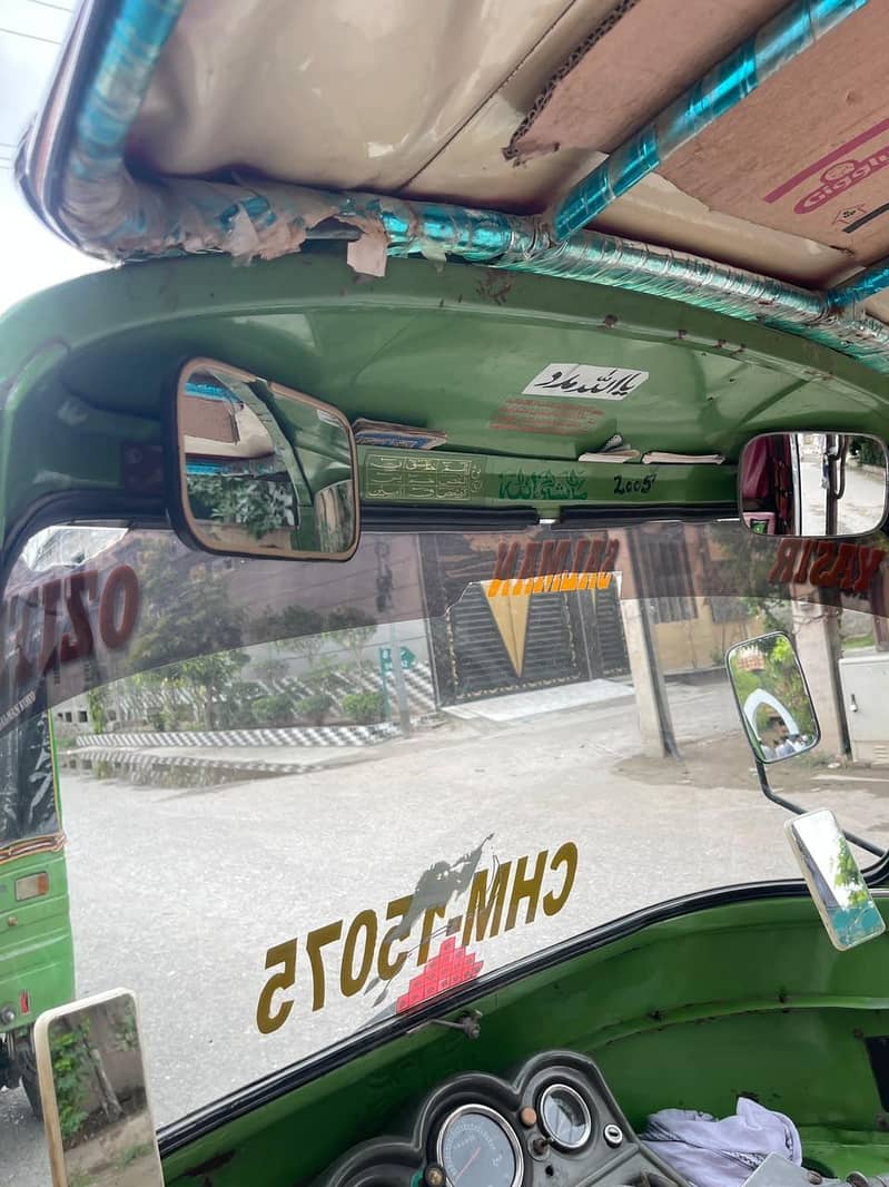 auto rickshaw 4