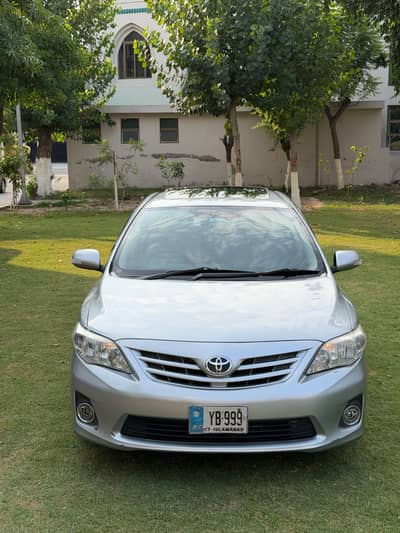 Toyota Corolla Altis 2013