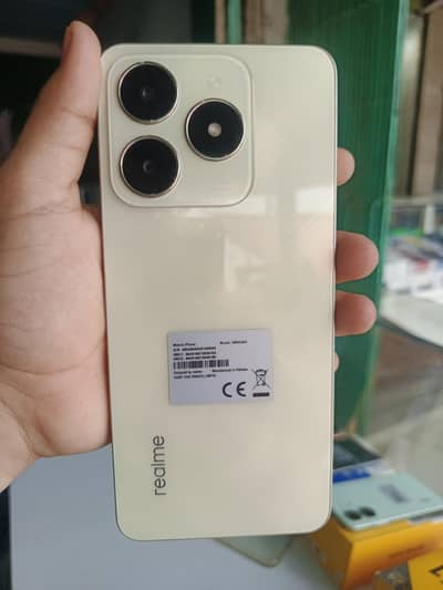 Realme C61