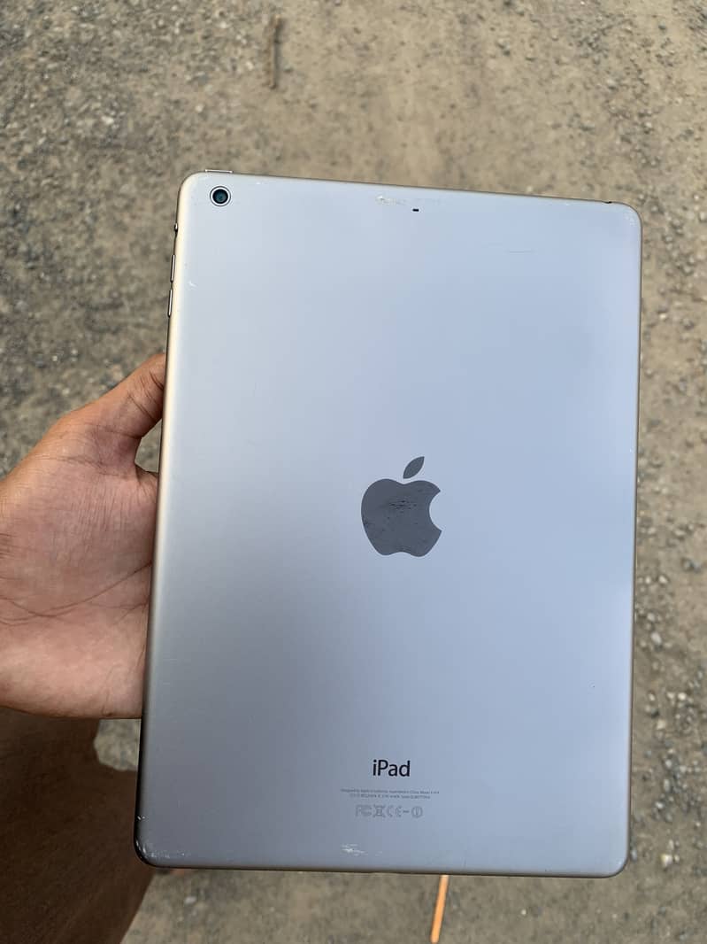 iPad Air 1 2