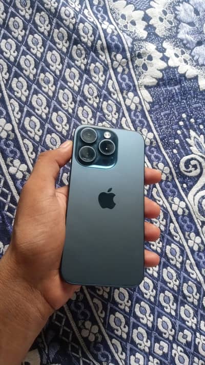 Apple iPhone 15 Pro
