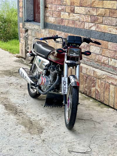 Honda 125 special edition exchange YBR