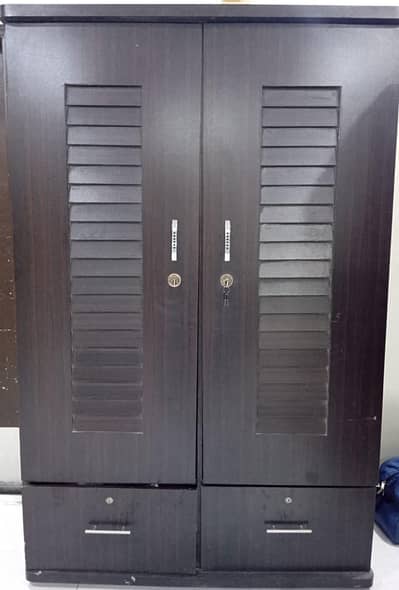 Wardrobes / Cupboard